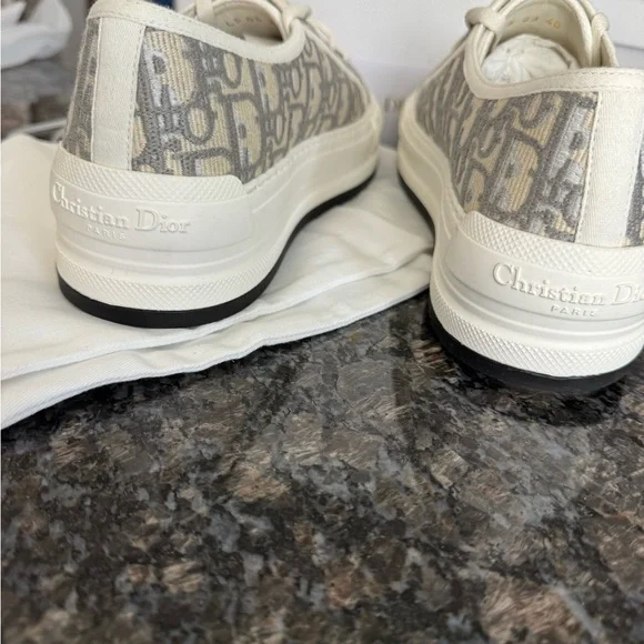 Dior Walk'n'Dior Platform Sneaker in stone grey sz 40 US 10 NWB $1,150 - Picture 13 of 16